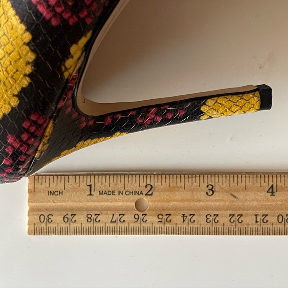 SAM EDELMAN faux snake skin high heels size 7 - Picture 5 of 6